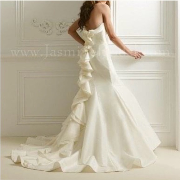 Jasmine Bridal Ivory mermaid taffeta wedding gown - Picture 2 of 10